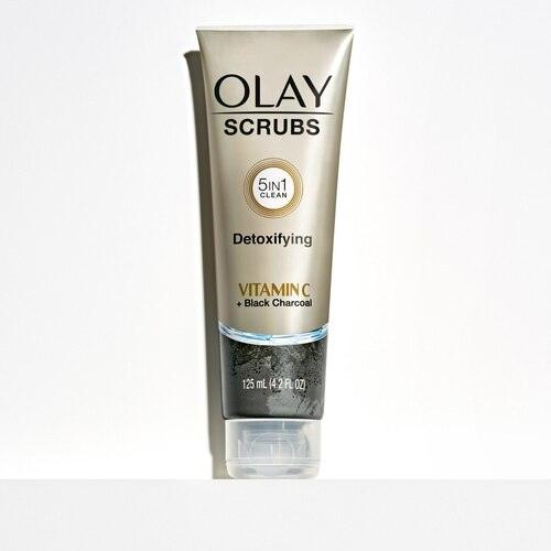 Olay Scrubs Detoxifying Face Scrub Vitamin C + Black Charcoal - Kenya